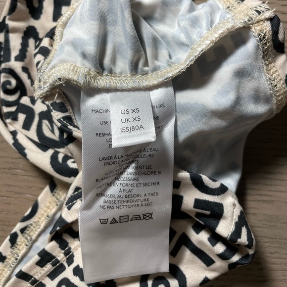 UO Wrap Halter Top - Picture 9 of 10